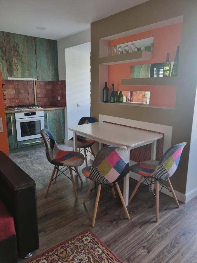 Comfort Iris Apart Chişinău Esterno foto