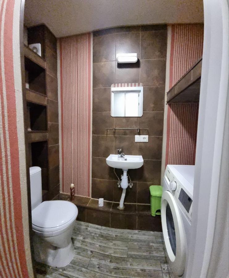 Comfort Iris Apart Chişinău Esterno foto